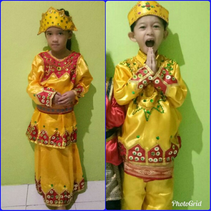 Pakaian Adat Gorontalo