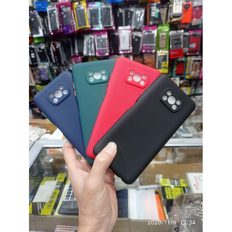 

SOFCASE WARNA WARNI POCOX3