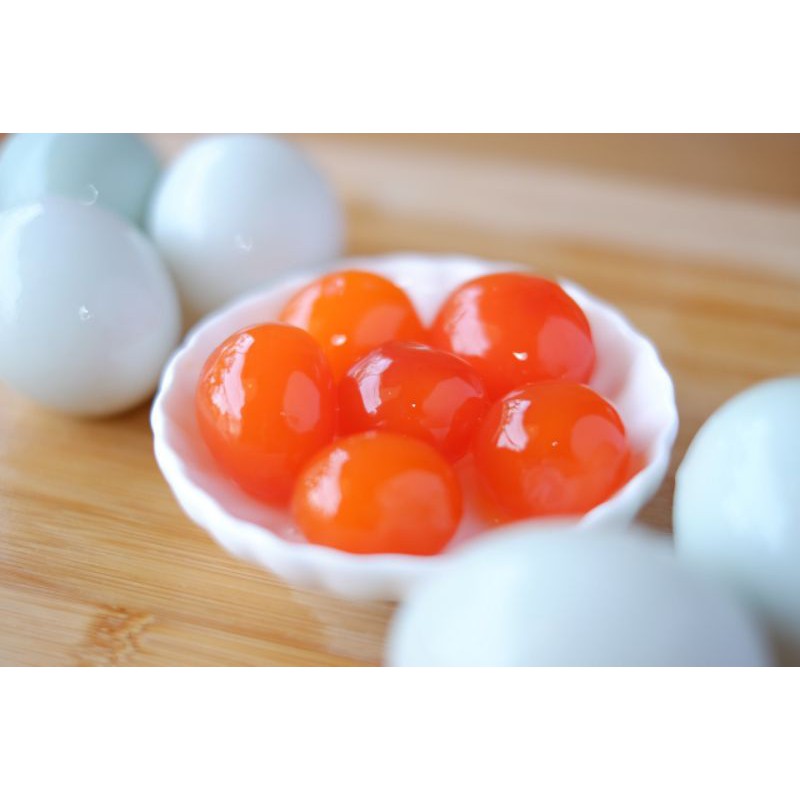 

KUNING TELUR ASIN MENTAH PREMIUM KEMASAN KEDAP UDARA