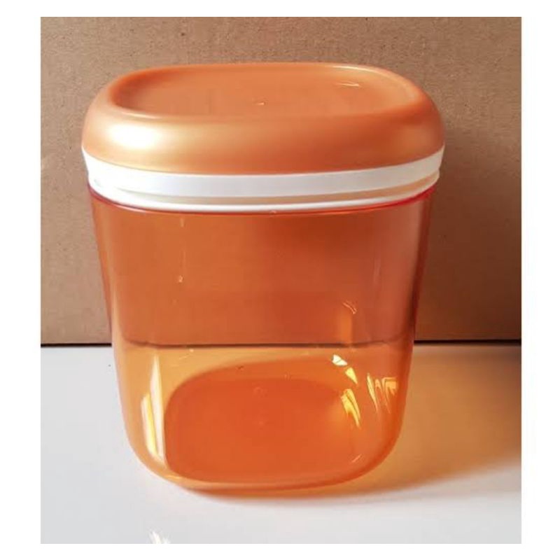 MEDIUM CRYSTAL CANISTER Tupperware
