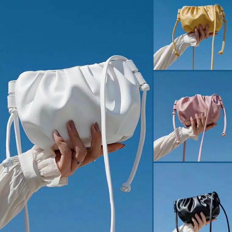 TAS SELEMPANG WANITA OLIVIA