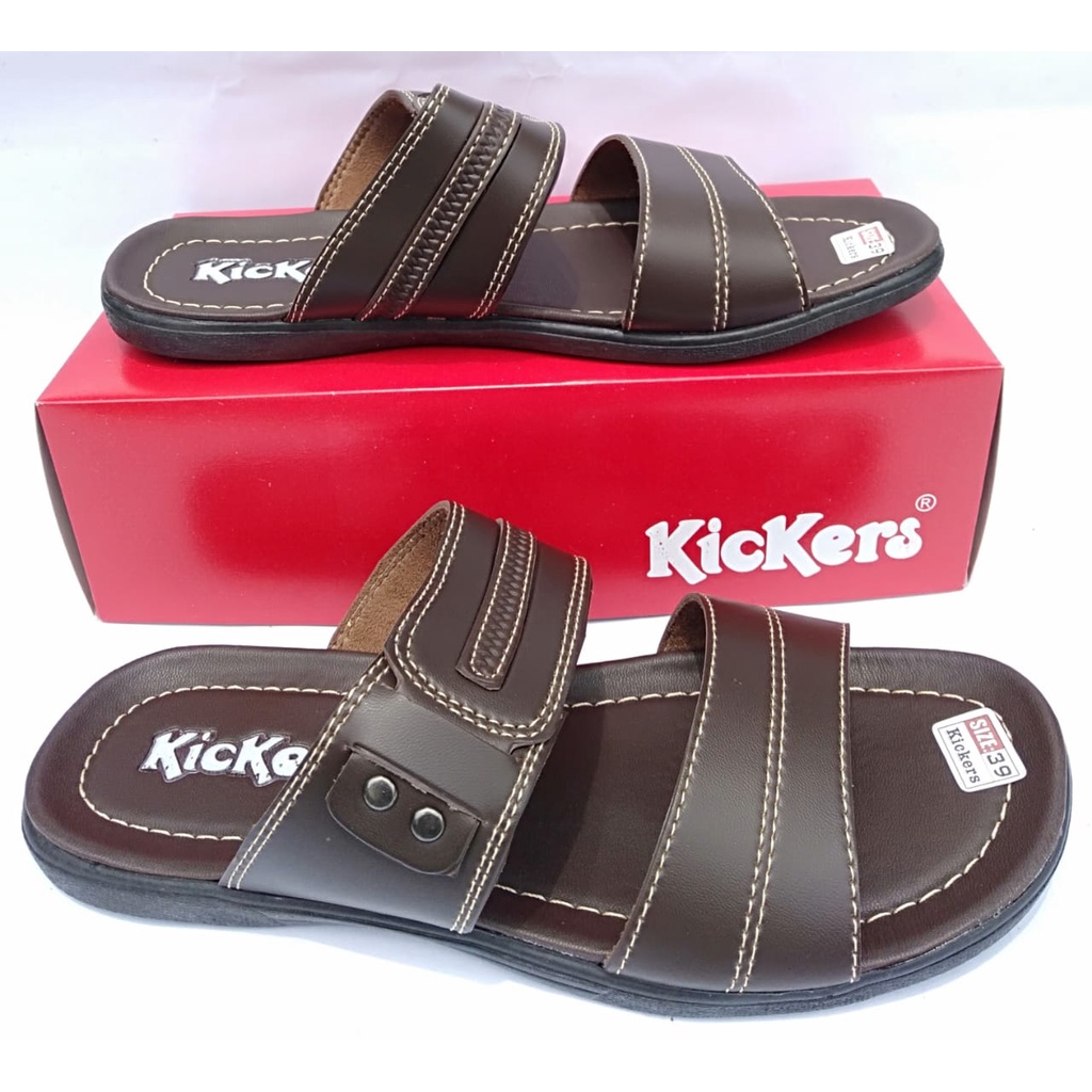 Sandal pria kickers selop kulit sintetis slide slop original casual kasual dewasa cowok terbaru murah keren kekinian berkualitas gratis ongkir COD