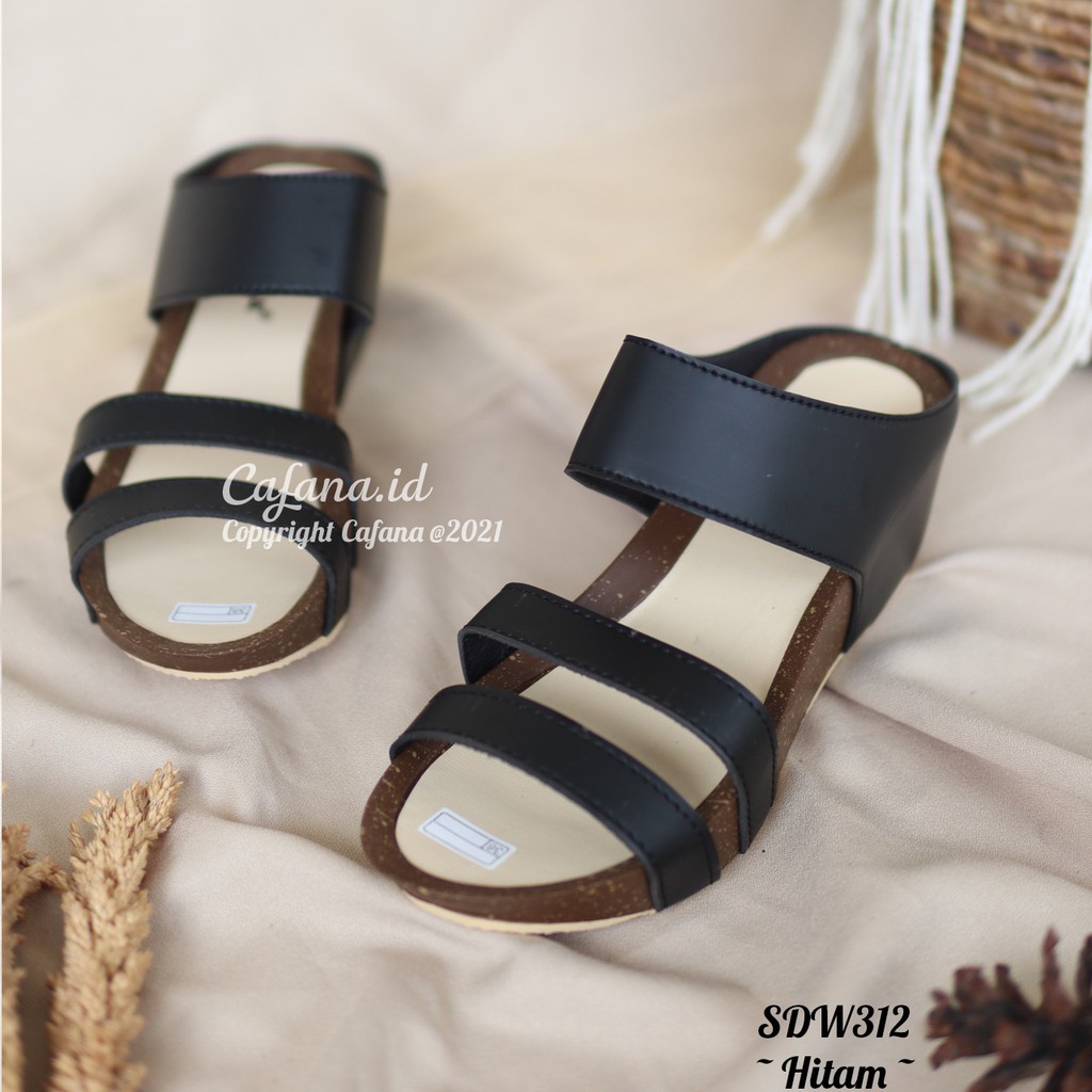 Wedges Wanita Zahira SDW312