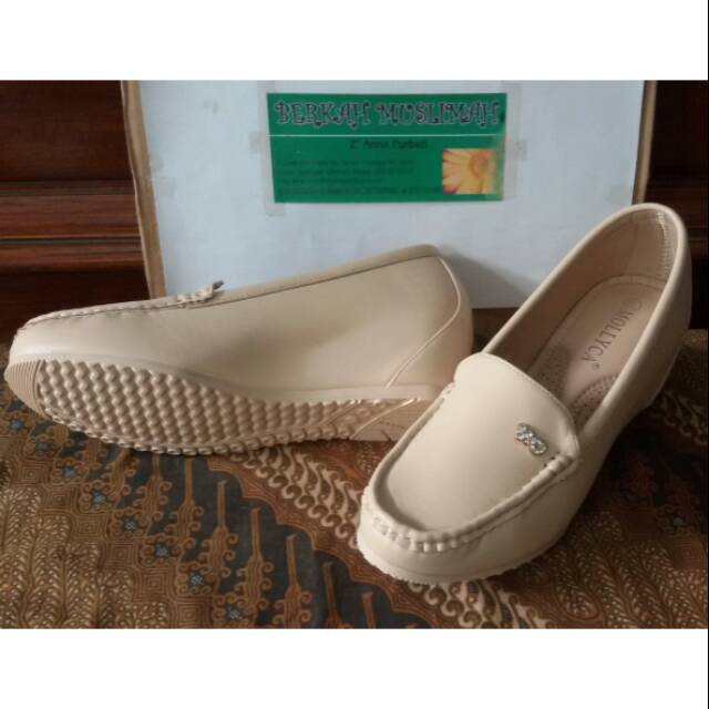 READY SEPATU HIDDEN WEDES MOLLYCA KREM SZ 40