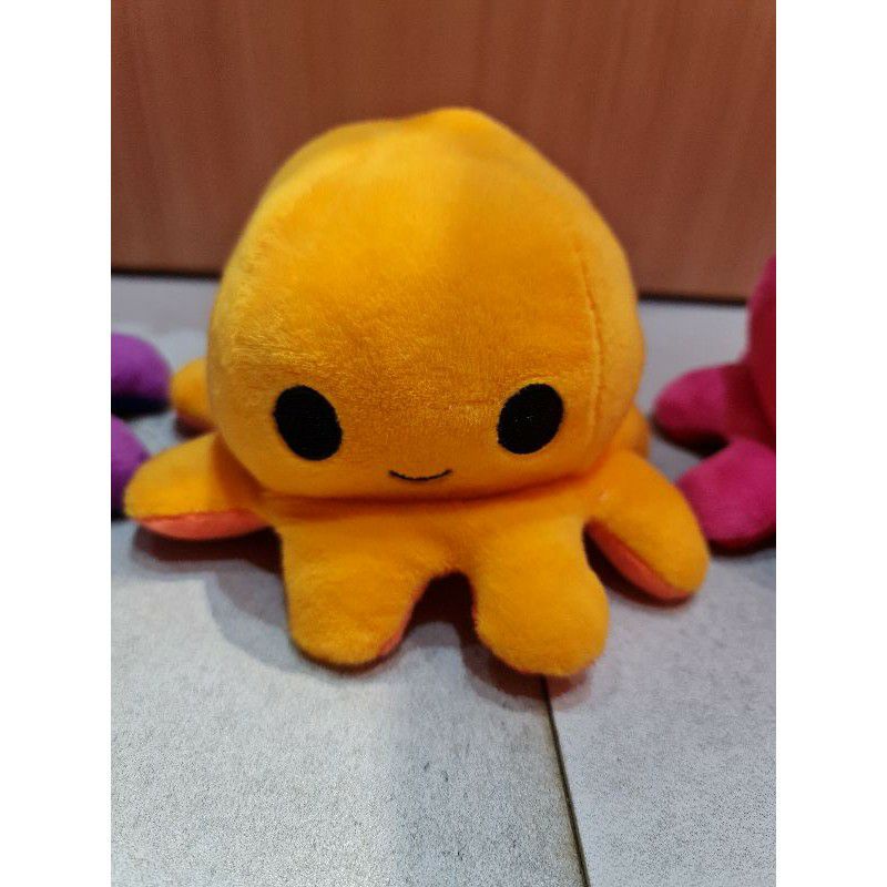 Boneka cumi octopus ekspresi emoticon reversible 2 muka bisa bolak balik cotton ball