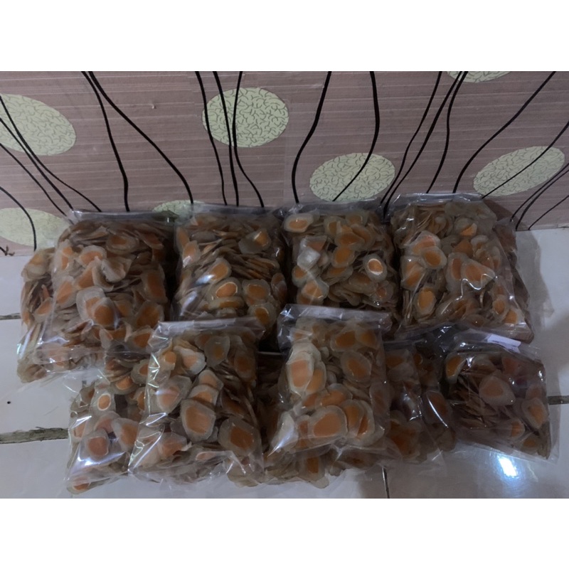 

Kerupuk Telur Asin 500Gram