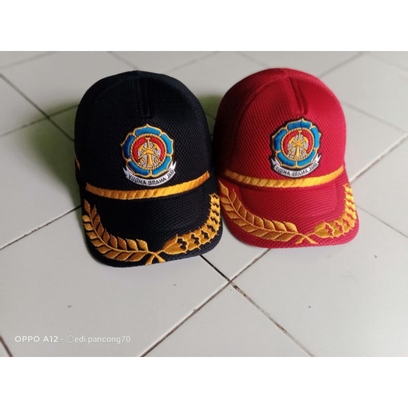 Topi damkar