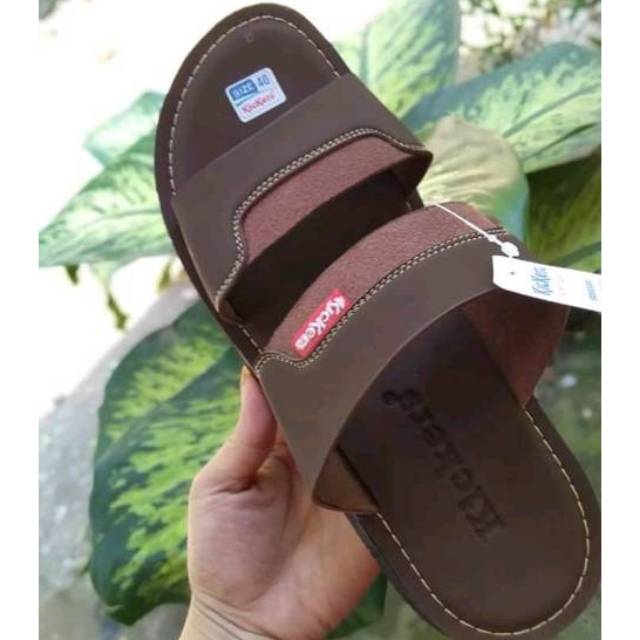 Sandal selop pria kickers/ sandal slide kickers (SW-CK)