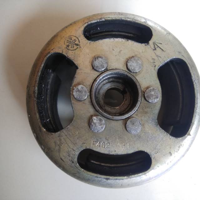 magnet yamaha v75 magnit yamaha v75 original