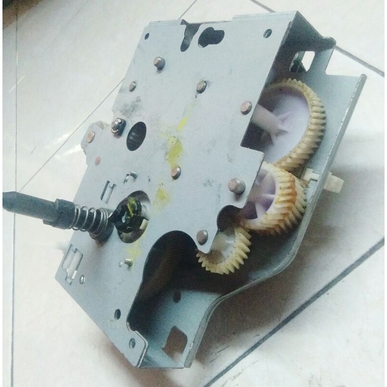 MOTOR BLDC GEARED 24VDC SATU SET SESUAI FOTO