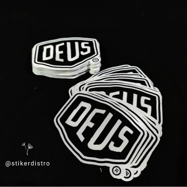  Stiker  brand stiker  distro  Deus Bahan graftac anti air 