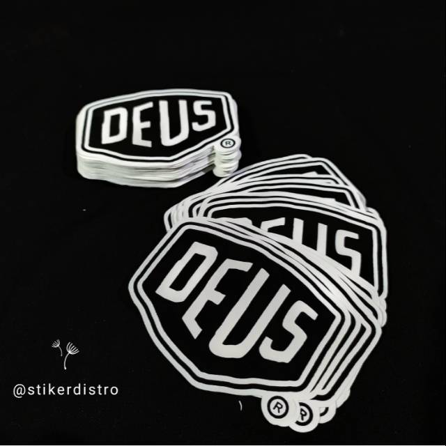  Stiker  brand stiker distro  Deus Bahan graftac anti air 