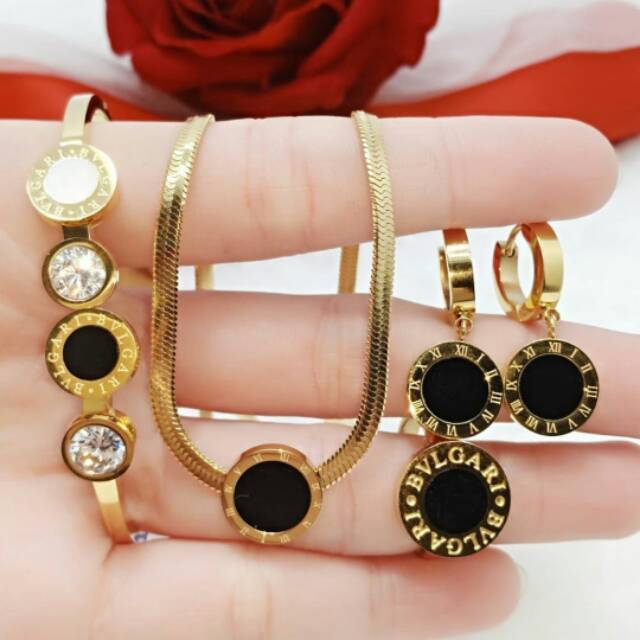 1 set bulgari,cincin size 6 dan 7