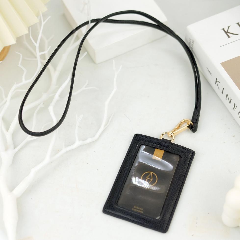 

Langsung kirim //60v<> Sendy Leather VALENCIA Lanyard Name Tag Id Card Kulit Sapi Asli