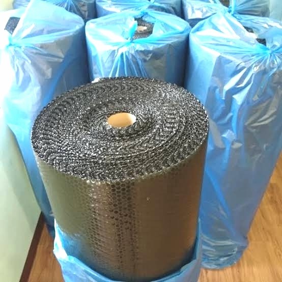 Tambahan Bubble Wrap agar Packing Lebih Aman Bungkus