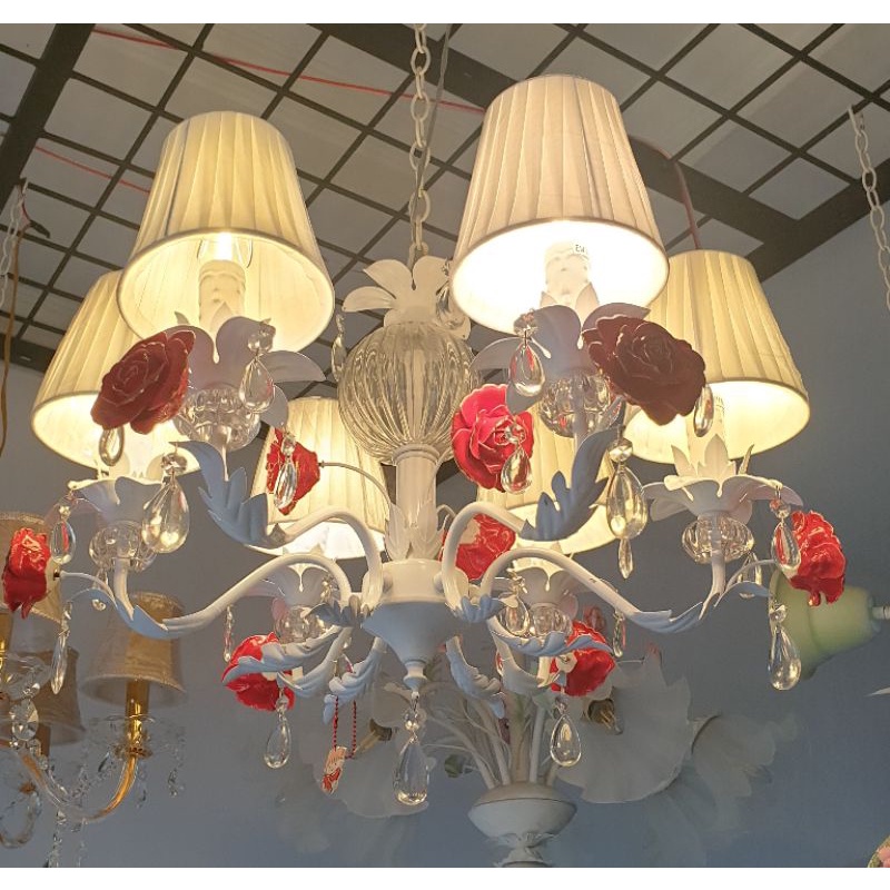 Lampu kristal shabby chic