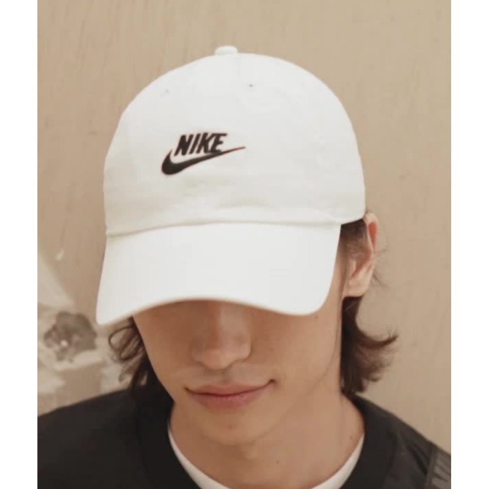 Topi Nike Sportswear Heritage86 Futura Washed Cap 913011-100 Original