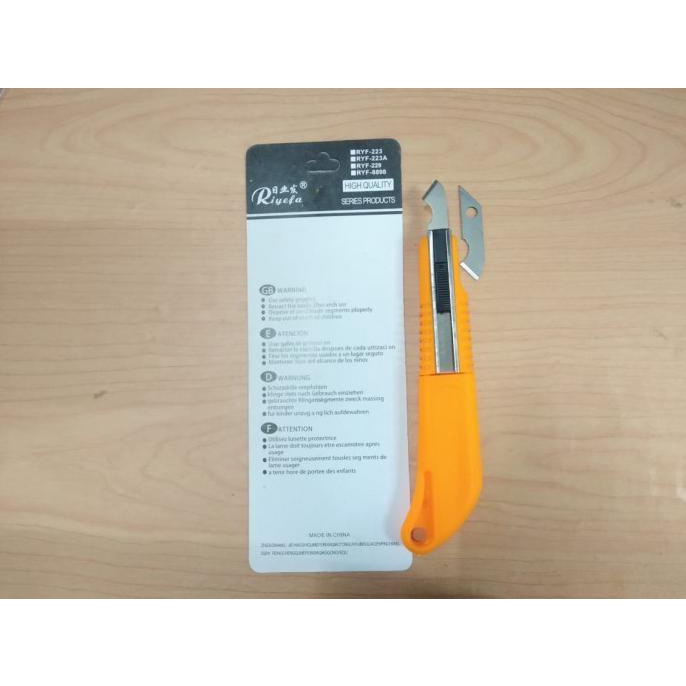 

Berkualitas Pisau Cutter Akrilik / Acrylic / Mika / Plastik Berkualitas Riyela Limited