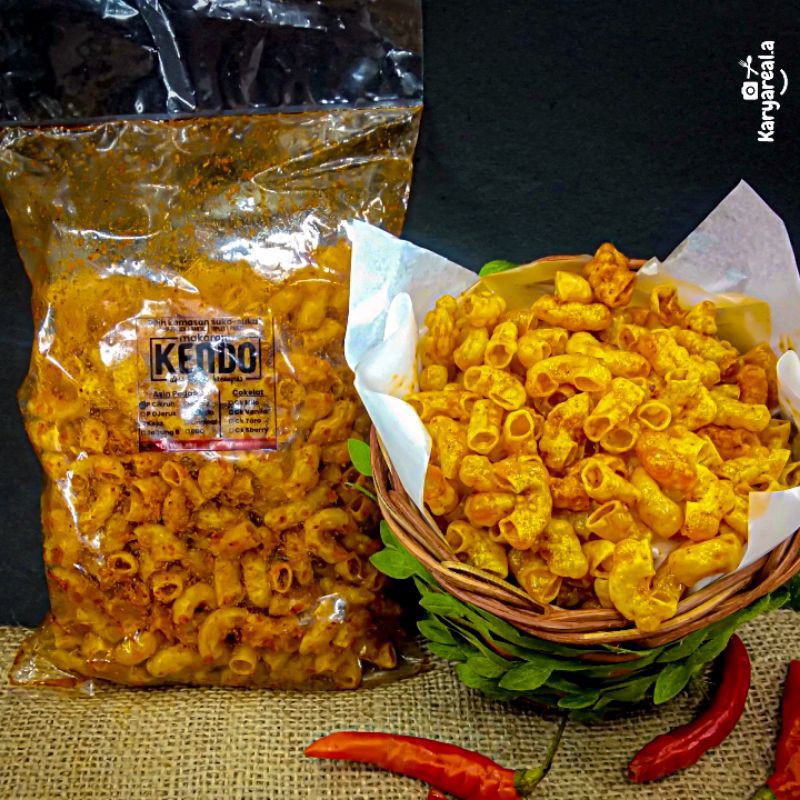 

MAKARONI KRIUK KENDO BANTAL KECIL / MAKARONI CIKRUH / MAKARONI PEDAS DAUN JERUK / MAKARONI PEDAS CABE IJO / MAKARONI BALADO / MAKARONI KEJU / MAKARONI ORIGINAL