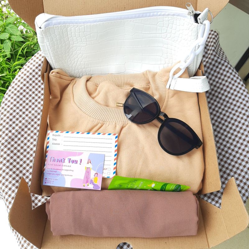 OOTD Lilac Sweater Oversize Crop Special Gift Box Kado Wanita Hampers ONE SET-4