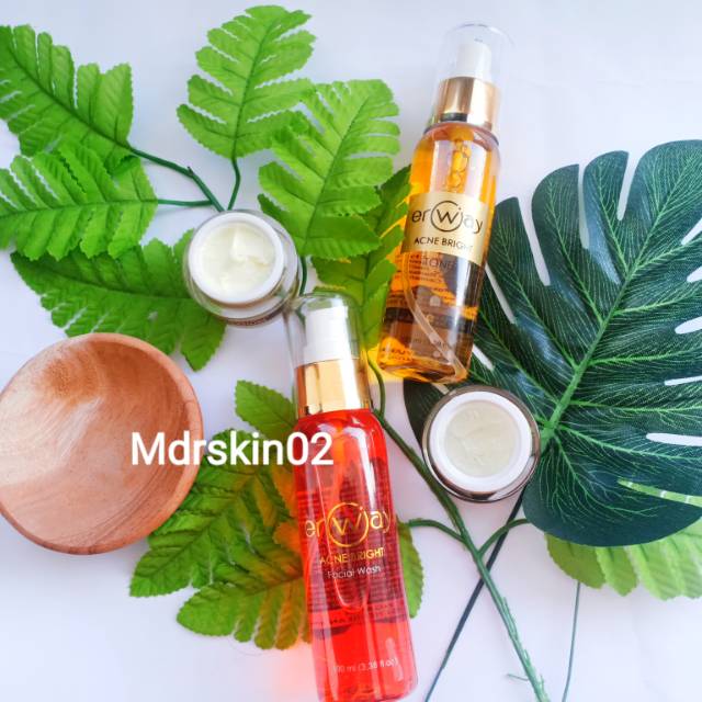 Erway Paket Acne Bright Farmasi