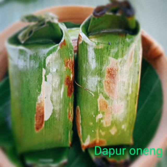 

Lemper bakar ayam