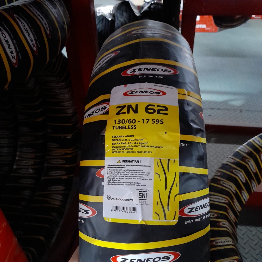 Ban motor sport Zeneos ZN62 130 60 17 tubeless