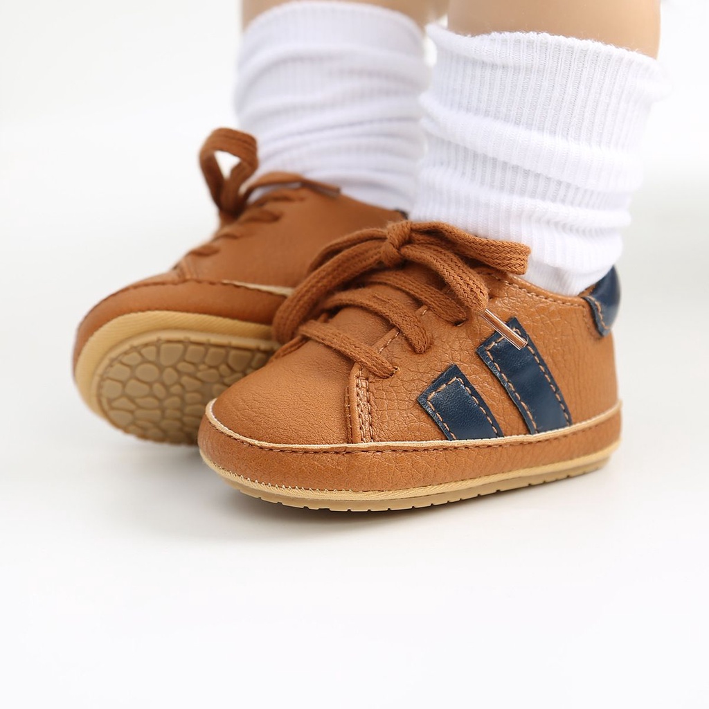 ANNANAKSTORE -  sepatu prewalker baayi lakilaai0-2 tahun / sepatu anti slip / sepatu bayi IMPOR KOREA