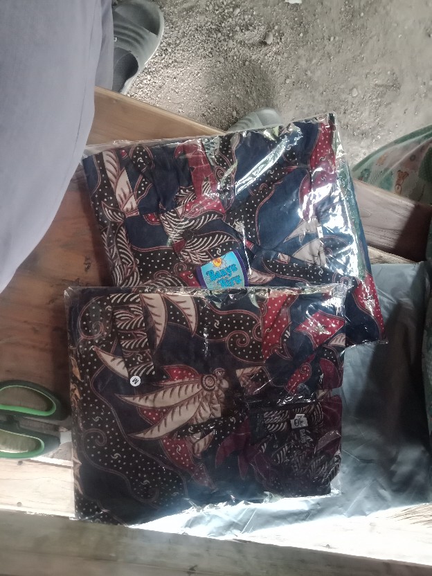 Couple Batik Tunik Modern Seragam Kerja Kantor Lengan Panjang