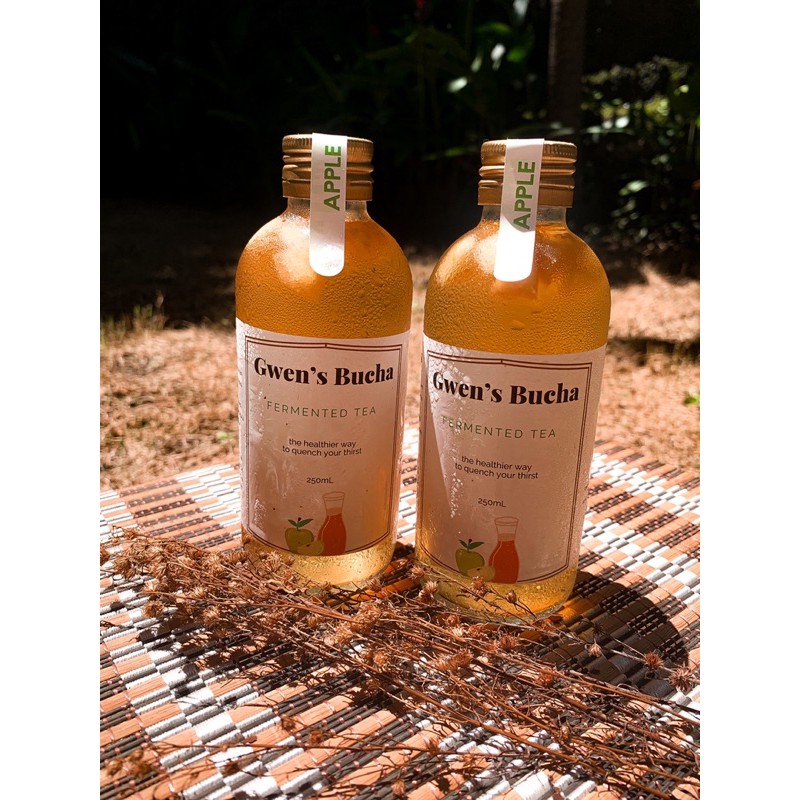 

Hampers Lebaran Gwen’s Kombucha Tea 250ml