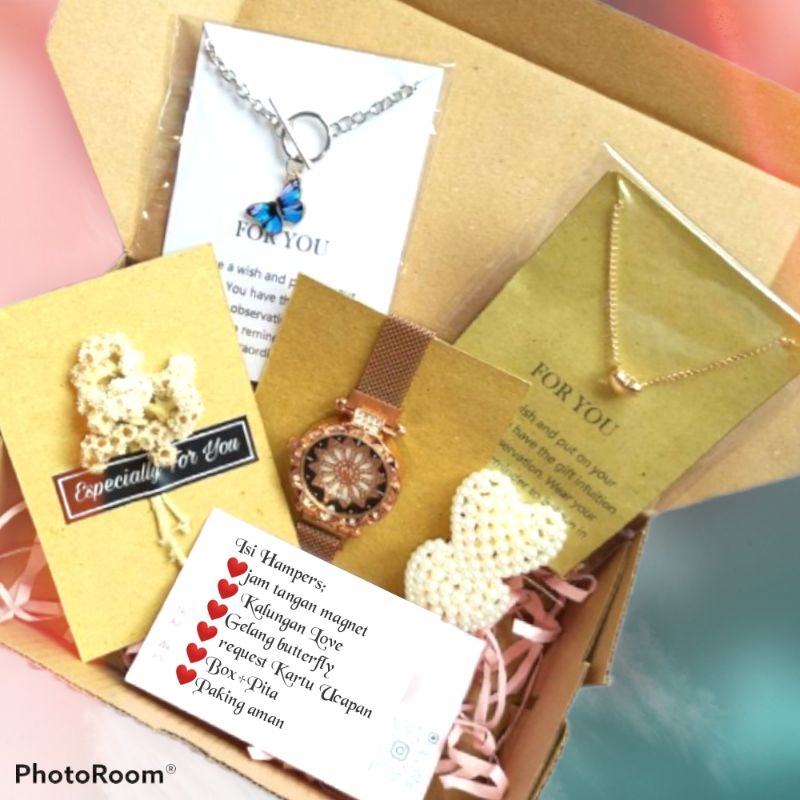 

Terbaru!! Hampers jam tangan cewek,kado kalung love,gelang kupu, Hempers aksesoris cewek, termurah
