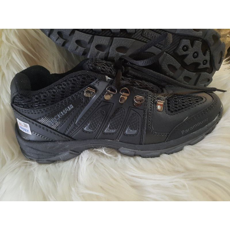 BLACK BECKHAM SEPATU GUNUNG