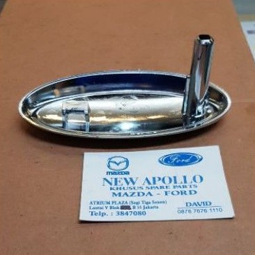 Emblem logo grill cover tutup grill ford focus depan