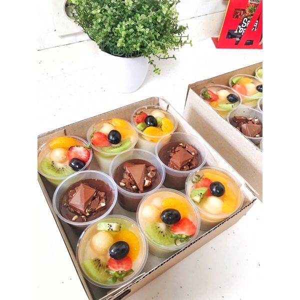 

Puding Cup mix buah & silverqueen