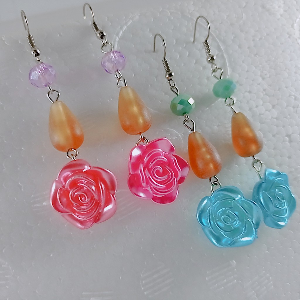 Handamde Anting Korea/ Anting RESIN CUTE  EARRING-ANTING MAWAR RESIN