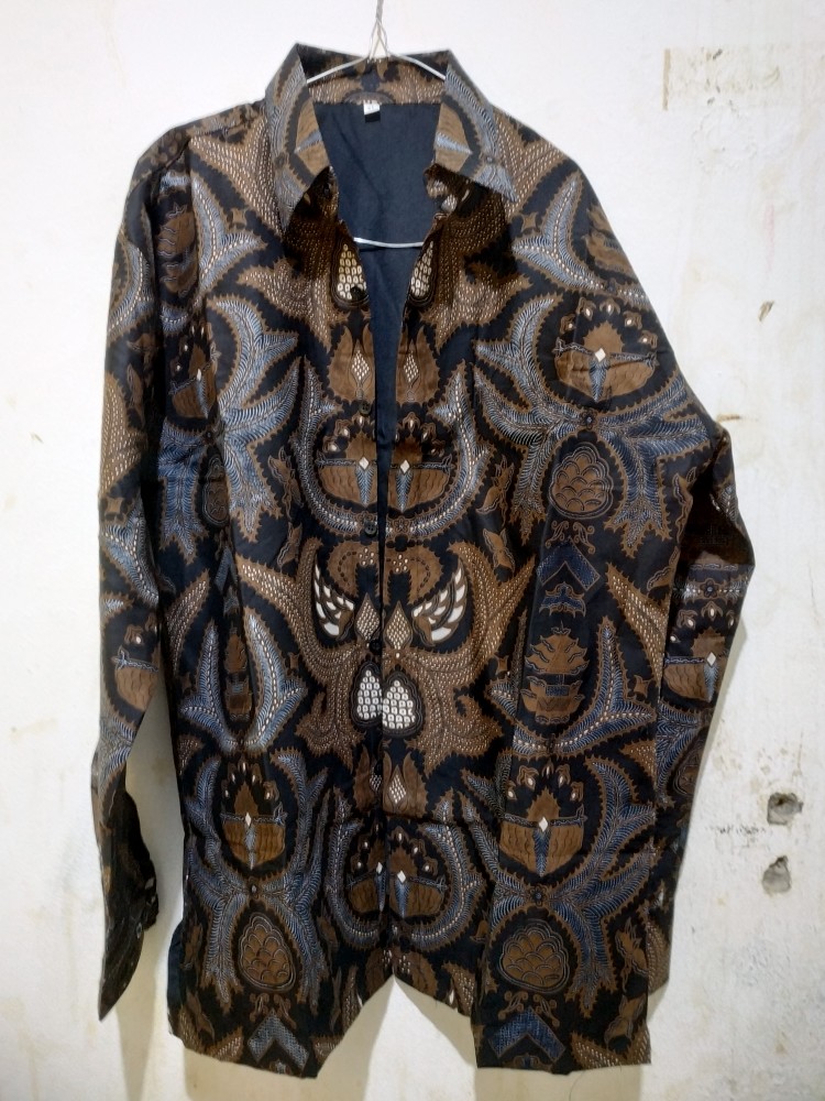 Pradhifta Kemeja Batik Pria Lengan Panjang Full Furing Bahan Katun Sragenan By Kanaya