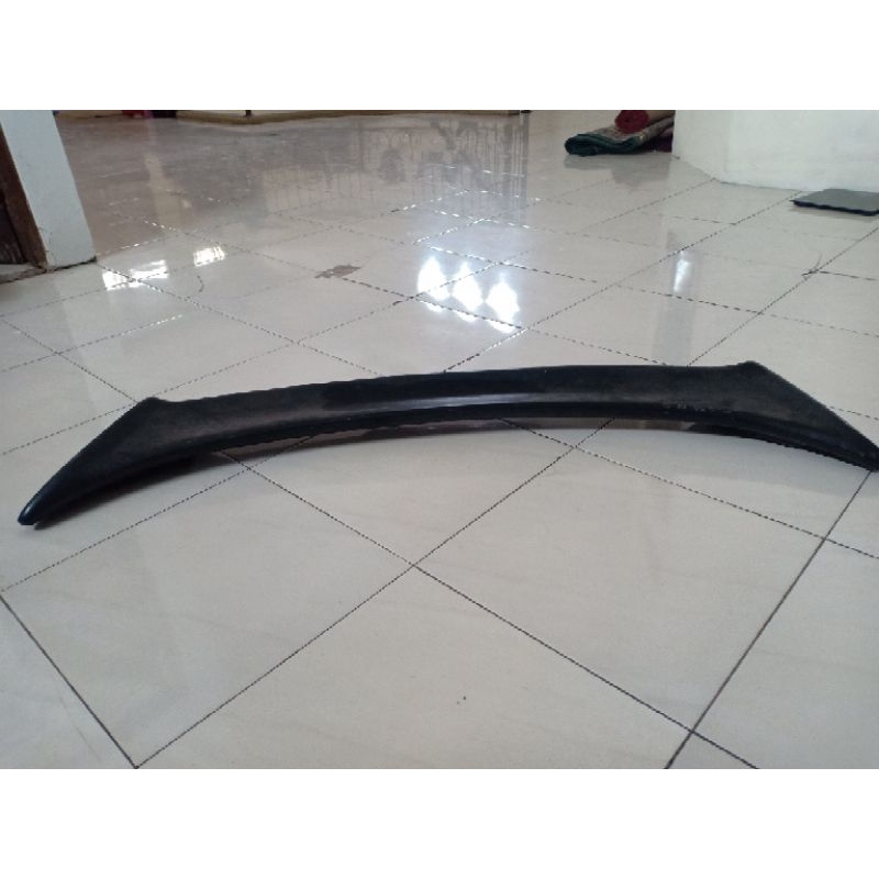 spoiler sedan