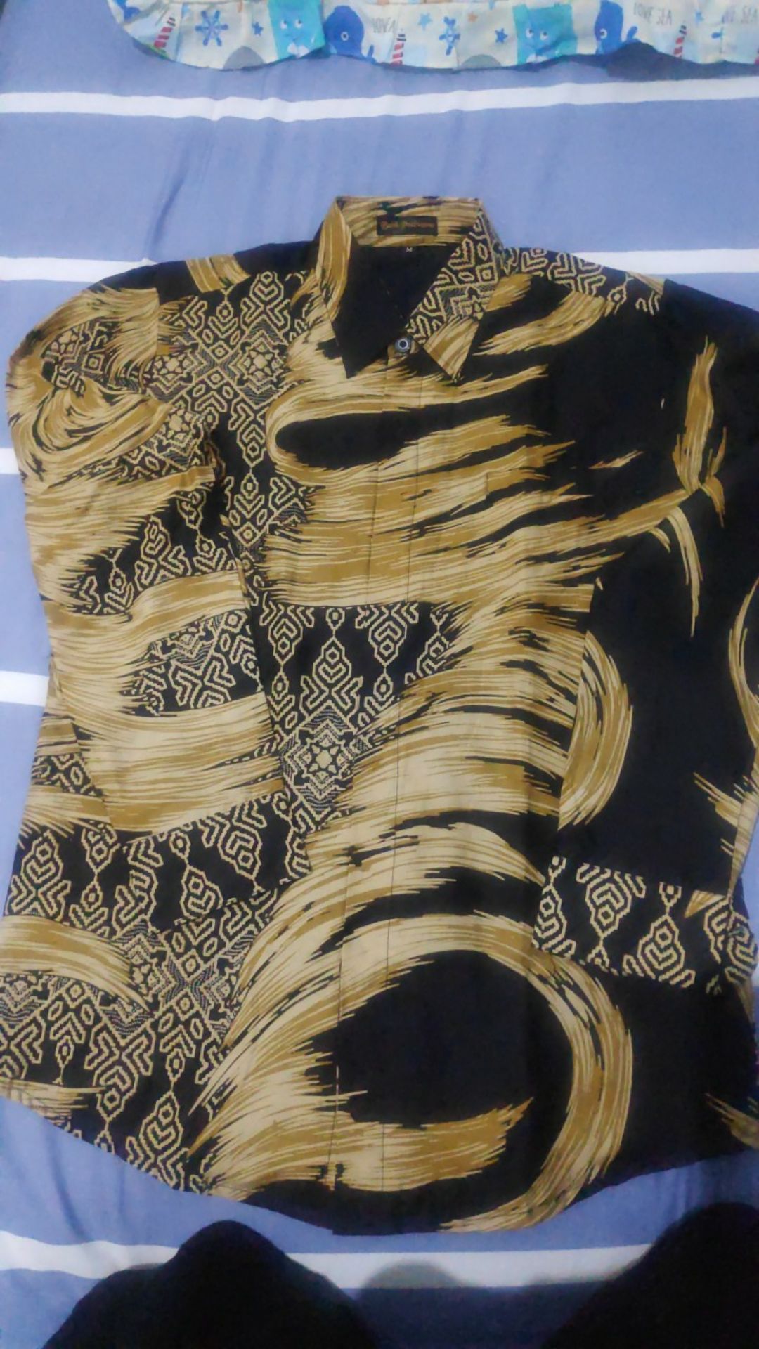 Bowo Laksono Kemeja Batik Pria Lengan Panjang Slimfit Katun Printing Hem Baju Atasan Kantor Modern