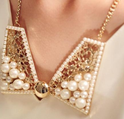 Aksesoris Kalung Rantai Emas Motif Kerah Baju Dengan Hiasan Mutiara