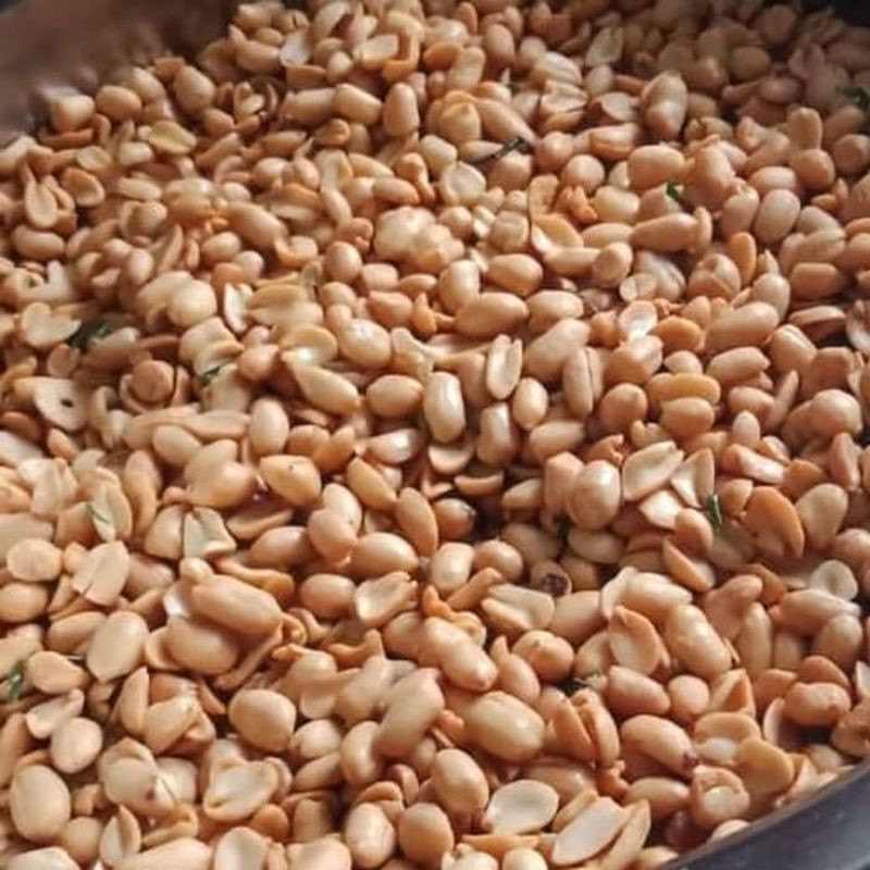 

KACANG BAWANG MIX DAUN JERUK 1KG