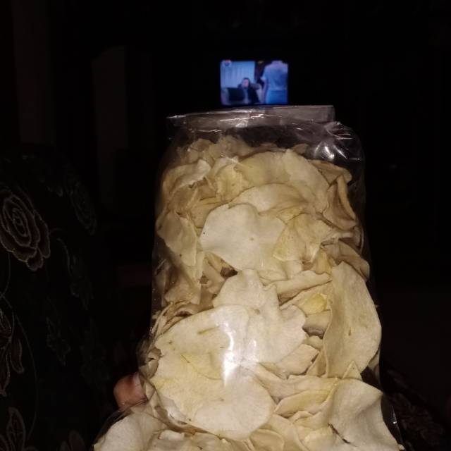 

Kripik singkong ketan demet