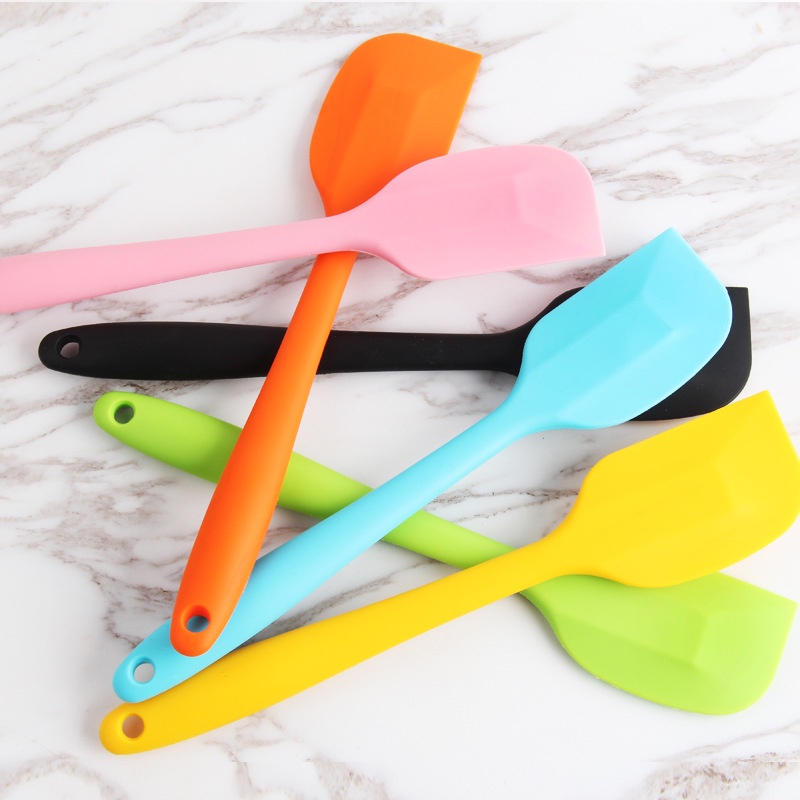 Spatula Scraper Silikon Bahan Food Grade Tahan Panas Anti Lengket