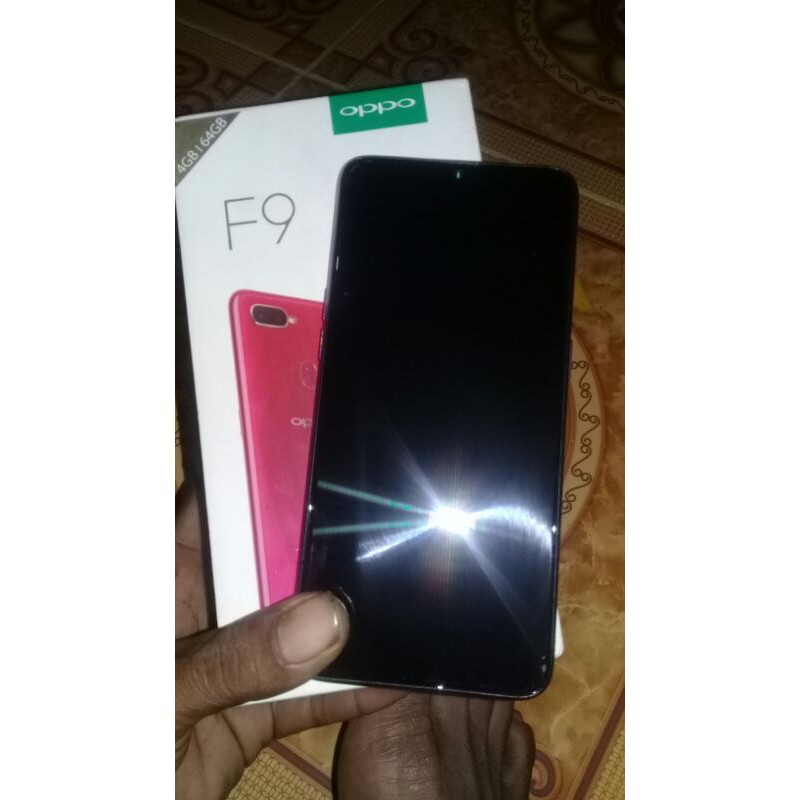 oppo f9 matot