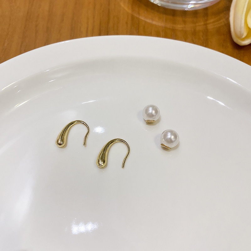 Anting Mutiara Kecil Warna Permen Gaya Retro Untuk Wanita
