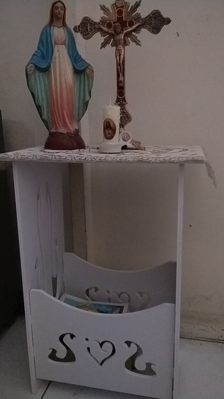 Meja Sudut Coffee Table Meja Ngopi Meja Majalah Motif Love