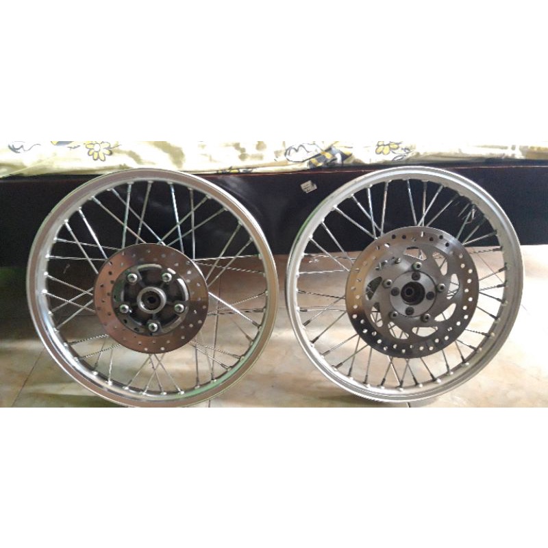 Velg Vixion merk TDR satu set