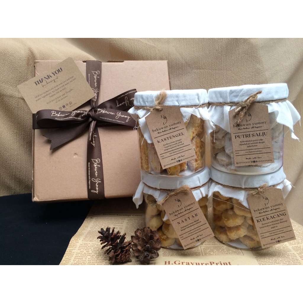 

HAMPERS LEBARAN