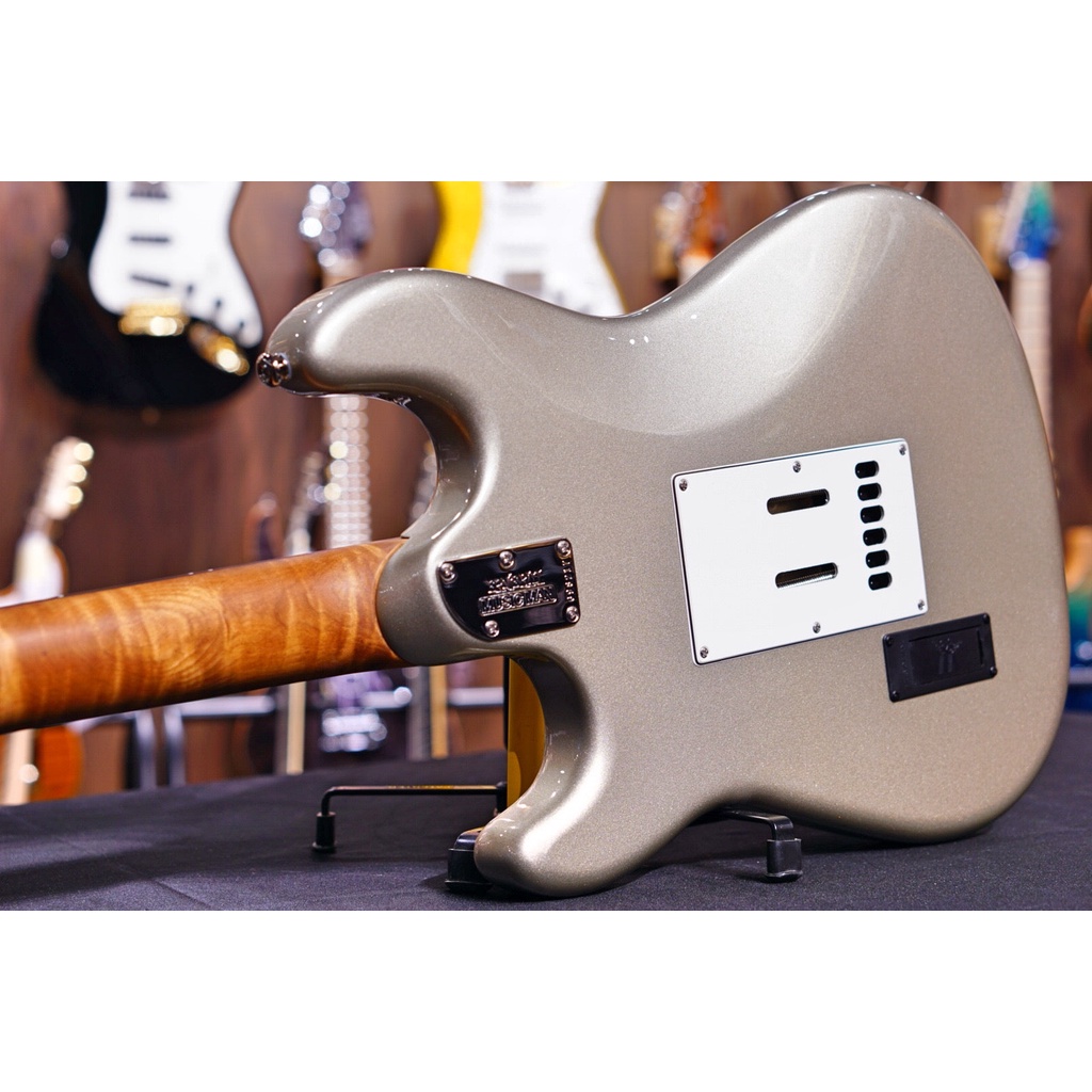 Ernie Ball Music Man Cutlass HSS - Ghostwood G98217