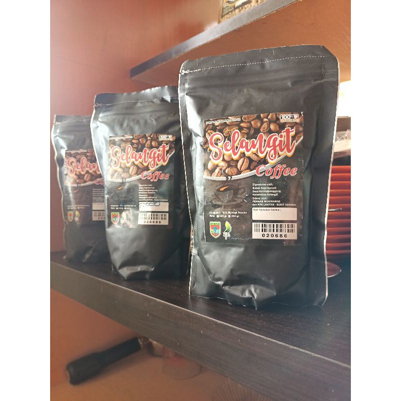 

Kopi hitam Selangit