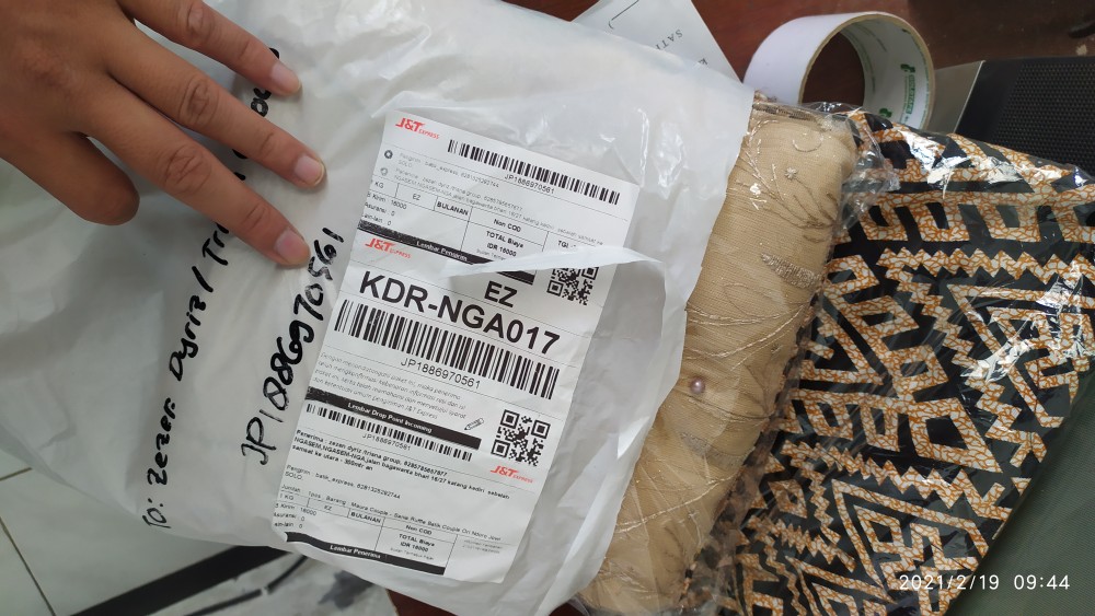 Maura Couple - Sania Ruffle Batik Couple Ori Ndoro Jowi Dnt Garansi Termura Set Couple Shakila Rose